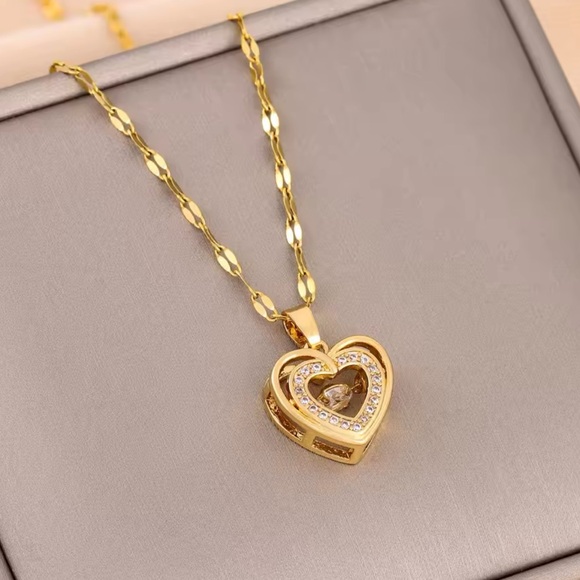 Gold Filled Heart Cubic Zirconia Necklace - Picture 1 of 1